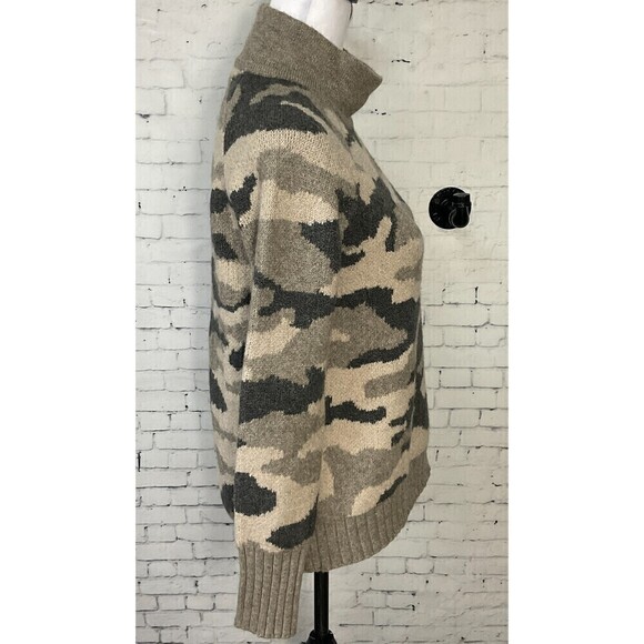 Christian Siriano Womens Camo Sweater Sz S Merino Wool Blend Mock Neck Hi Low E1 - Picture 8 of 12